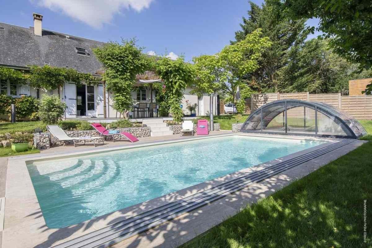 Au Coeur Du Bien Etre, chambre d'hôtes avec piscine chauffée et couverte, SPA, sauna, massages Monteaux Exterior foto